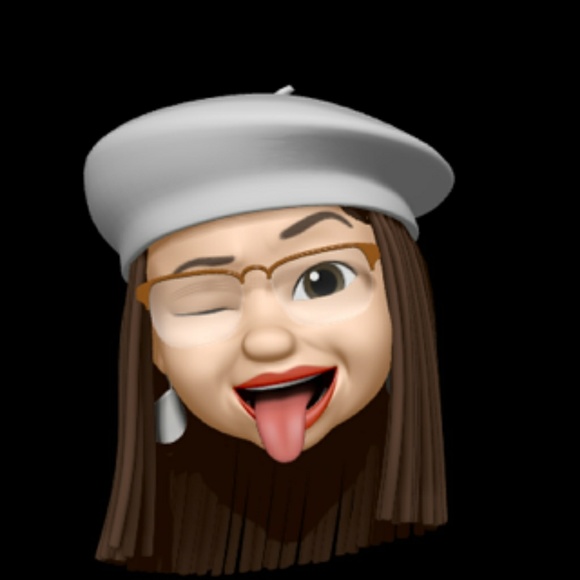 Meet your Posher, Gina - Picture 1 of 1